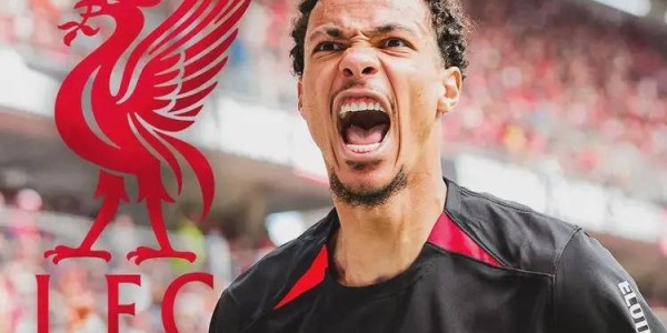 德甲劲旅法兰克福：转会收入惊人，前锋加工厂名不虚传！