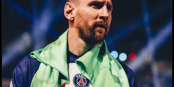 法甲官推晒海报祝福梅西：祝传奇生日快乐！