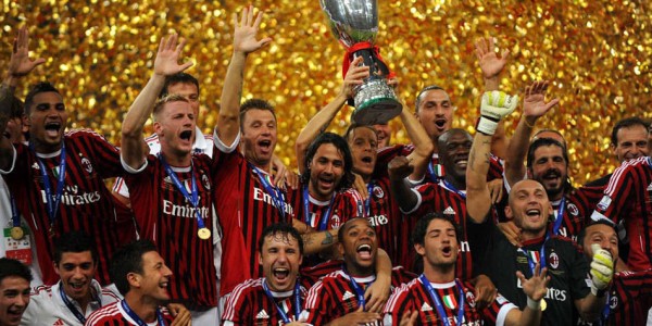 意甲焦点战：AC米兰VS萨索洛，精选比分参考