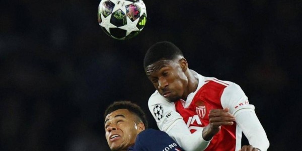 2-2！补时丢球+14年纪录！恩里克的巴黎：一边创造历史，一边心惊胆战